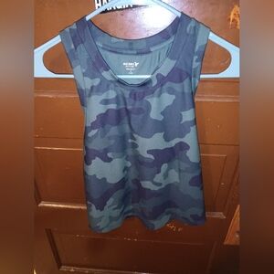 EUC Old Navy Active Camo Top M